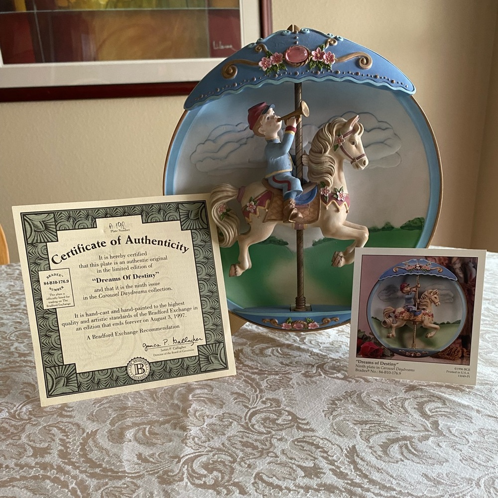 9th PLATE VINTAGE 1994 ‘DREAMS IF DESTINY’ of the CAROUSEL DAYDREAMS COLLECTION